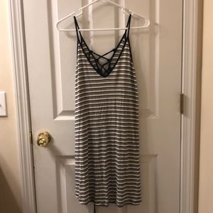 🌼Forever 21 Lace-up Back Striped Summer Dress